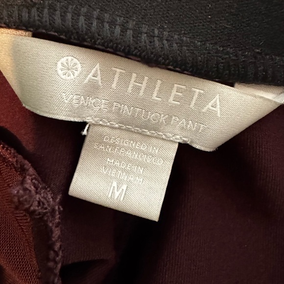 Athleta Venice Pintuck Pants Crop Ankle Pockets Antique Burgundy Wine Medium - Picture 4 of 10